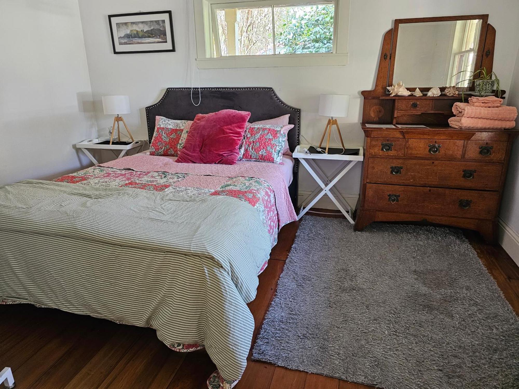Brony'S Beachfront-Short And Long Term Stays Porirua Habitación foto